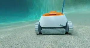 Dolphin Echo Pool Cleaner 